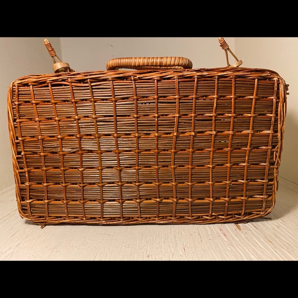 SOLD - Picture 3 of 4